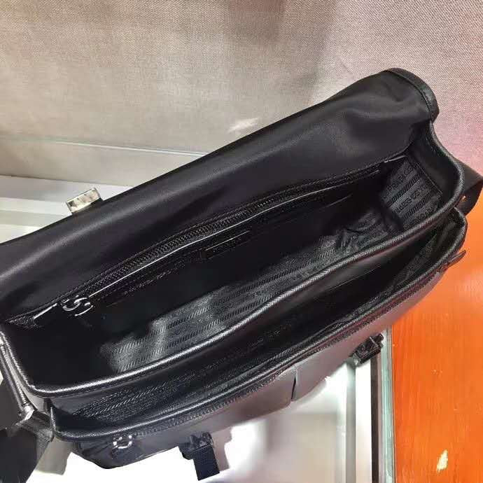 Messenger Bag