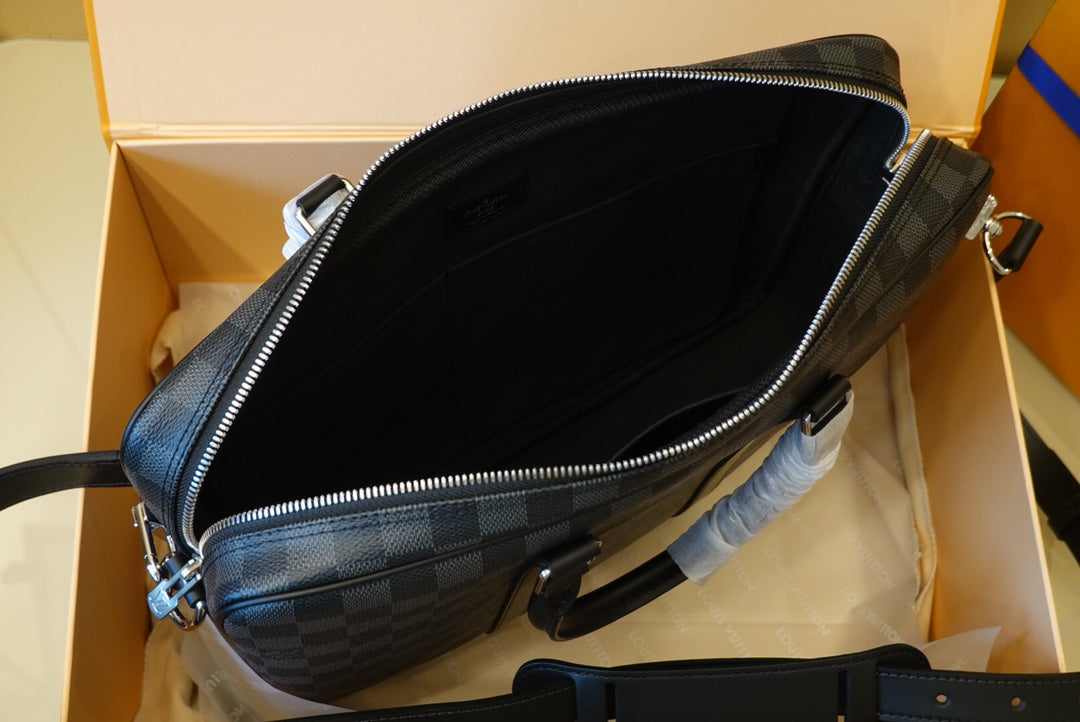 Messenger Bag