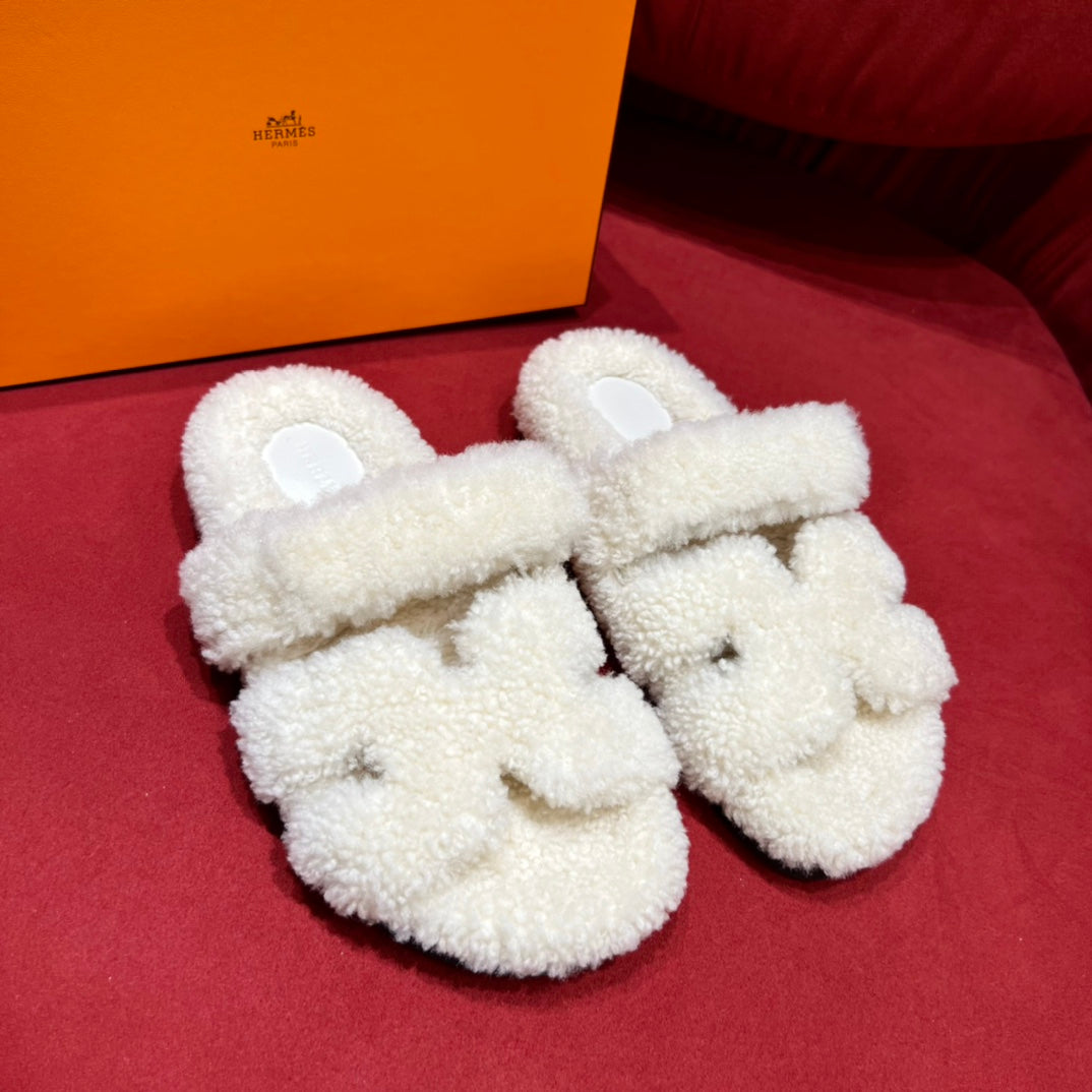 Slippers