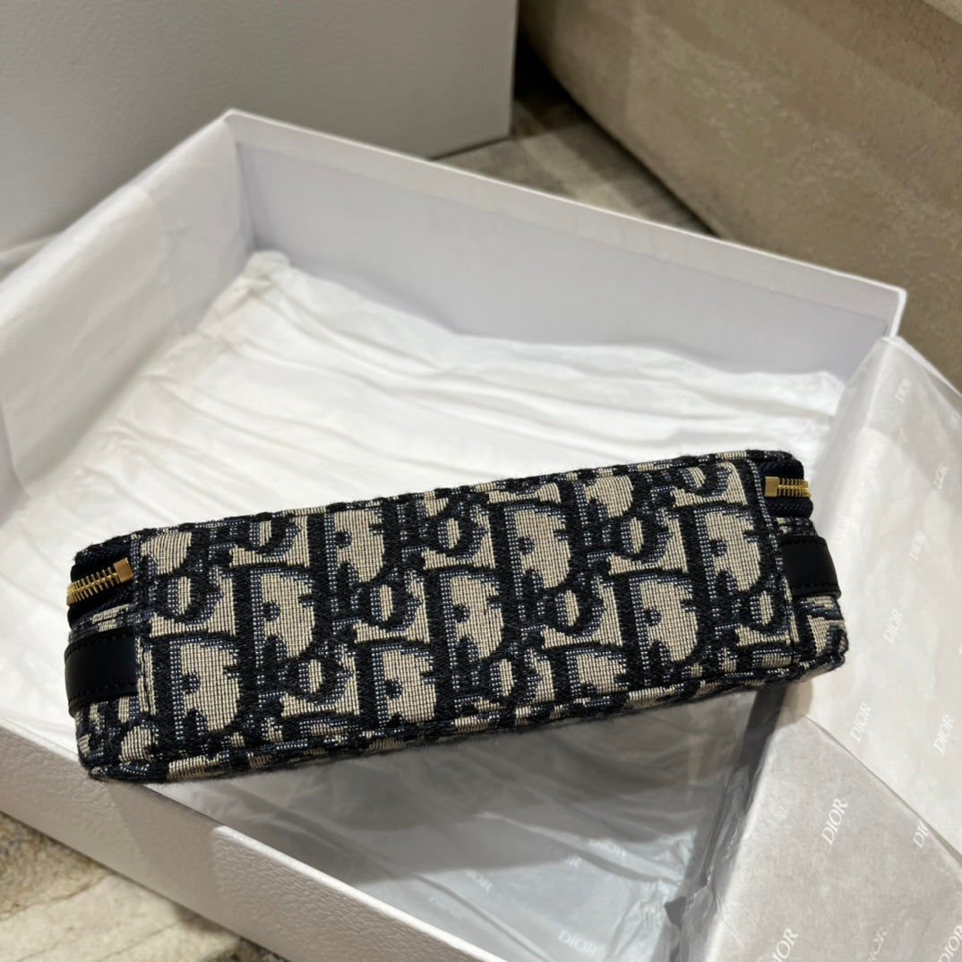 Cosmetic Bag